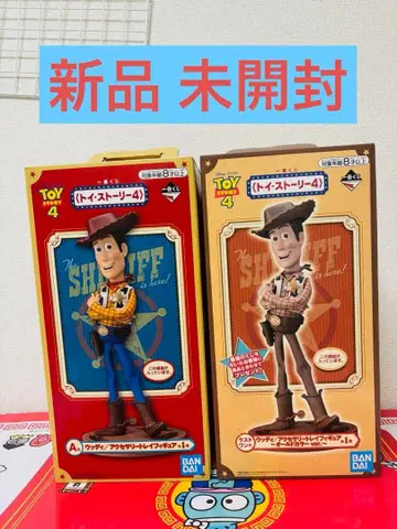 토이 스토리4 우디 피규어