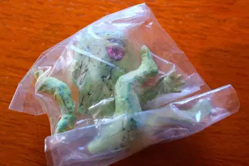 자밀라 울트라맨 괴수 피규어