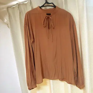 BEAMS LIGHTS 브라운 긴팔 블라우스 38