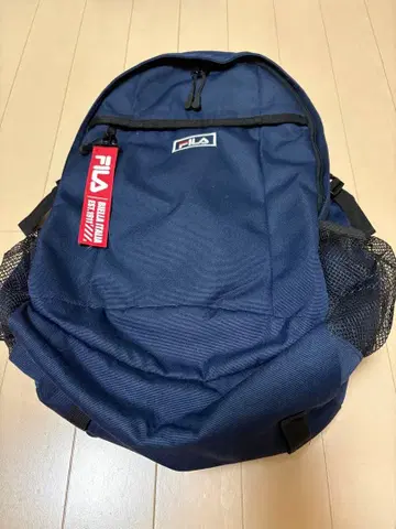 FILA 네이비 백팩