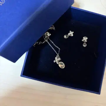 스와로브스키 목걸이 & 귀걸이 세트