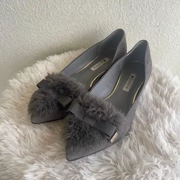 새상품급 DIANA 다이애나 퍼 플랫슈즈 23.5cm 그레이