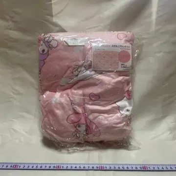 산리오 복슬복슬 담요 헬로키티 시나모롤 마이멜로디 쿠로미
