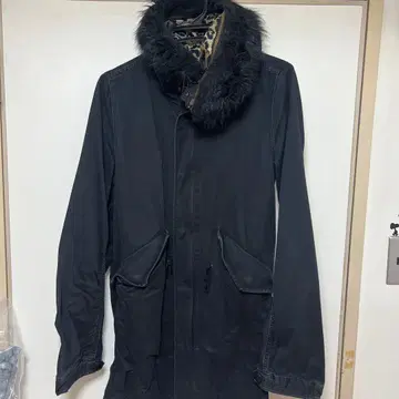 HYSTERIO GLAMOUR 퍼 포함 모즈 코트