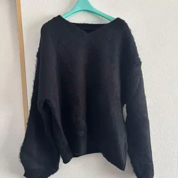 Re:EDIT 블랙 V넥 니트 M 사이즈