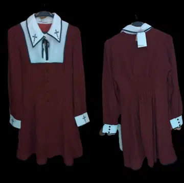 Amavel 크로스 자수 카라 요크 배색 원피스