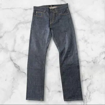 유니클로 플러스 제이 데님 빨간색 귀 새상품급 BB316