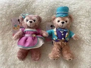 세일 중 더피 & 셰리 메이 인형 배지 2개 세트