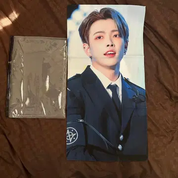 ATEEZ 홍중 슬로건2