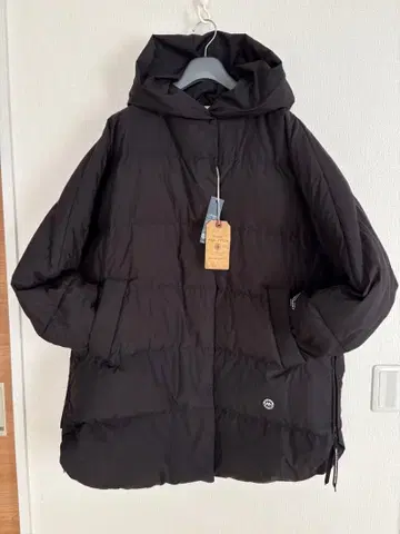 퓨어세신 택 포함 프렌치 덕 다운 코트 후드 포함