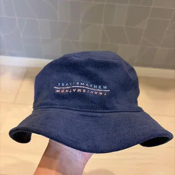 새상품급 TRAVISMATHEW 버킷 햇 네이비