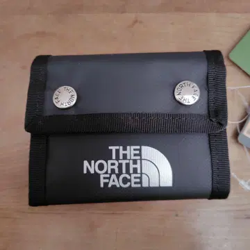 THE NORTH FACE 3단 폴더형 지갑 블랙