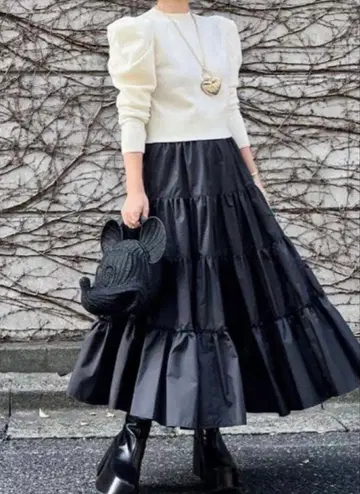 미사용 새상품 시뉴 cygne 스커트 Aki 1 블랙