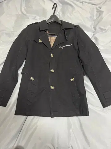 블랙 더블 브레스트 트렌치 재킷