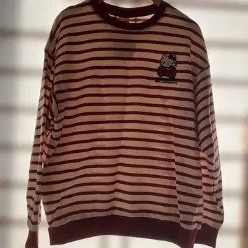 헬로키티 50주년 기념 트레이닝복 L