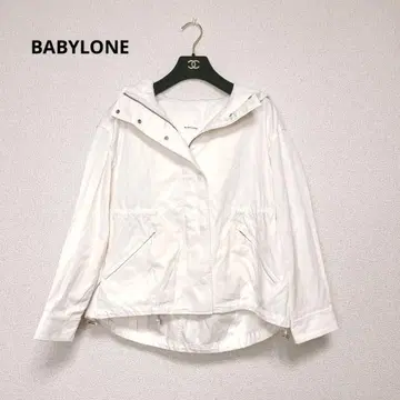 BABYLONE 숏 후디 자켓 마운틴 후드티 화이트