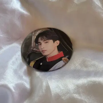 SEVENTEEN 도겸 캔뱃지 cafe 서울