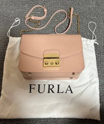 훌라 FURLA 메트로폴리스 핑크