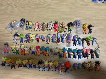 드래곤볼 UDM 마스코트 키링 묶음 판매 (67종)