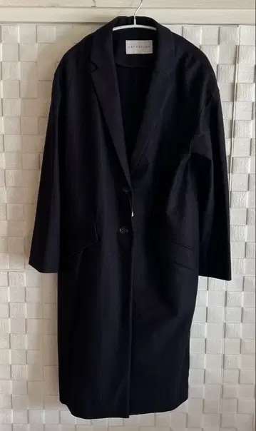 ESTNATION 다크 네이비 얇은 소재 롱 코트