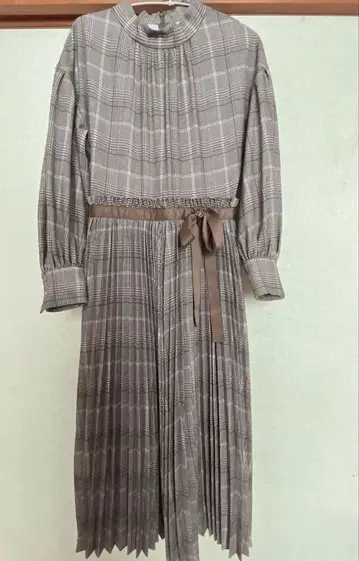 질스튜어트 원피스