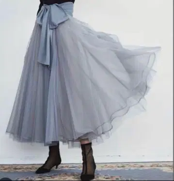 라벨에튀드 BIG 리본 샤샤 스커트