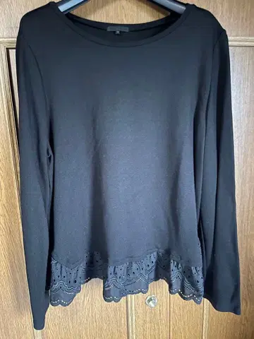 투 비 시크 롱 티셔츠 레이스 블랙 46