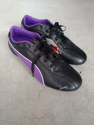 새상품 택 포함 Puma 푸마 블랙/퍼플 스테디셀러 인기 디자인