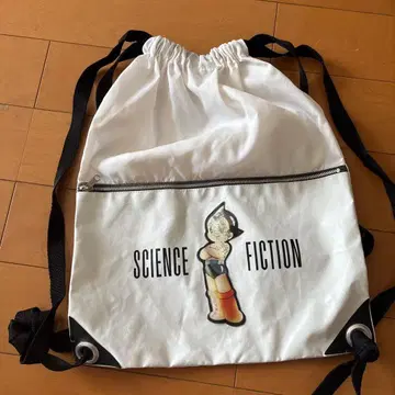 철완 아톰 백팩 화이트