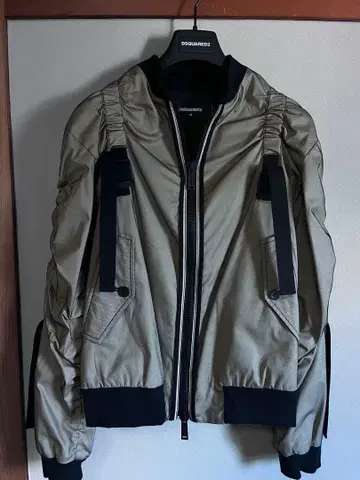 DSQUARED2 파라슈트 봄버 자켓 48