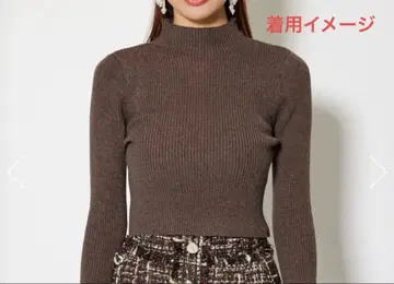 rienda 새상품급 S 썸홀 워셔블 하이넥 니트탑