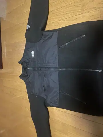 The North Face 블랙 자켓 플리스