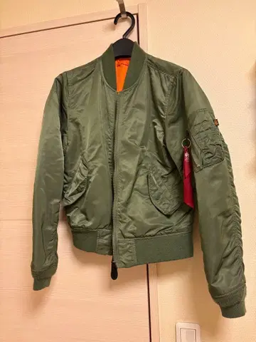 MA-1 자켓 올리브 그린