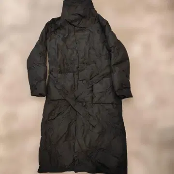 자수 장식 블랙 다운 오버코트 벨트 포함