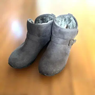 그레이 퍼 숏 스노우 부츠