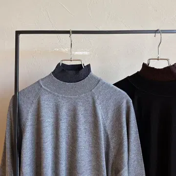 CLOCHE 레이어드 니트 터틀과 스웨터 세트 그린