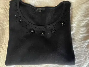 투 비 시크 블랙 비즈 장식 반팔 상의 46