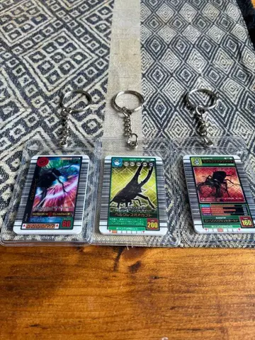 무시킹 아크릴 키링