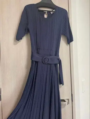 Apuweiser-riche 아푸와이저 리셰 니트 원피스