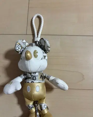 디즈니 상하이 박물관 미키 키링