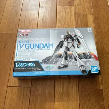 BANDAI RX-93 V 건담 ENTRY GRADE 1/144