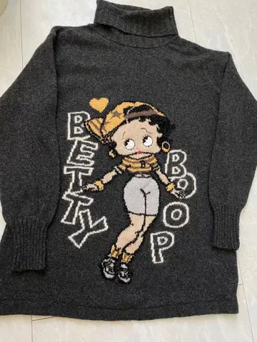 베티  부프 터틀넥 니트 빈티지 베티짱