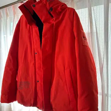 AVIREX 오렌지 후드 부착 다운 자켓