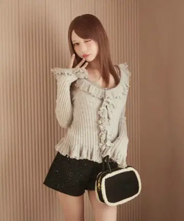 TITTY&CO. 프릴 리브 니트 그레이