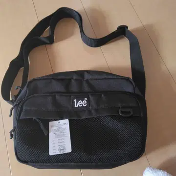 [ 택 포함 미사용 새상품 ] Lee 숄더백