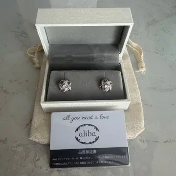 [ 미사용 새상품 ] aliba 크리스탈 장식 귀걸이