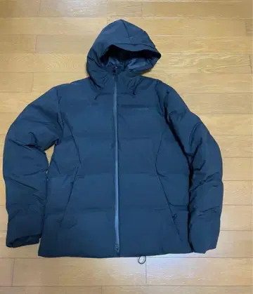 새상품급 Patagonia 남성용 잭슨 글레이셔 자켓 M 사이즈