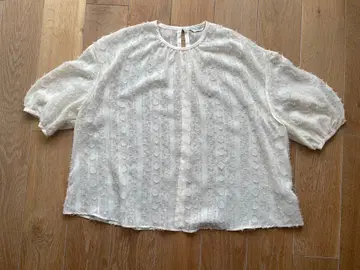 [ 새상품급 ] CLANE 시어 탑 5분 소매