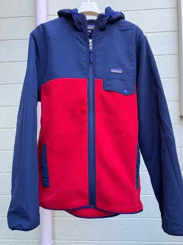 새상품급 파타고니아 쉘드 신틸라 스냅t 후디 단종 레어