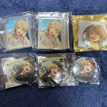 앙스타 아이라 캔뱃지 코롯타